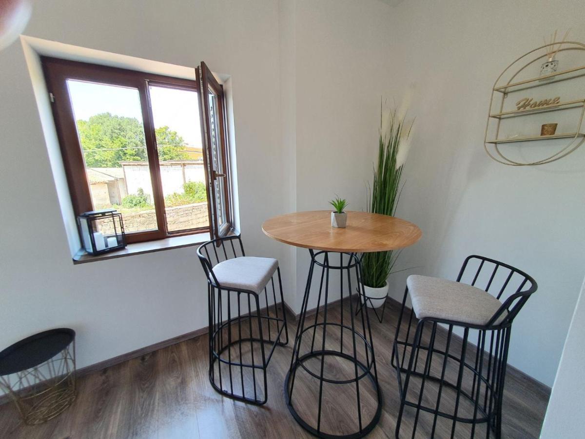 Arena Delight Studio Apartments プーラ エクステリア 写真