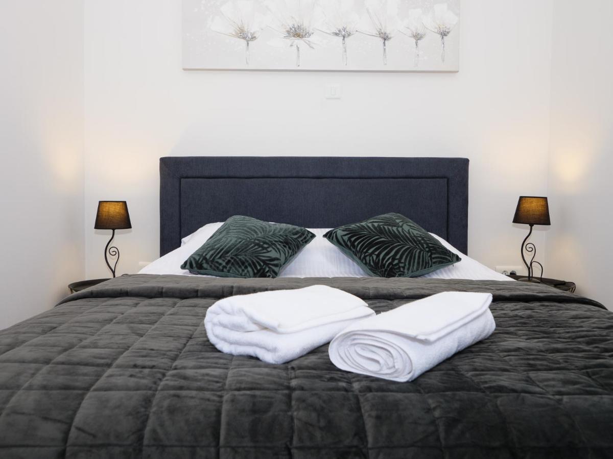 Arena Delight Studio Apartments プーラ エクステリア 写真