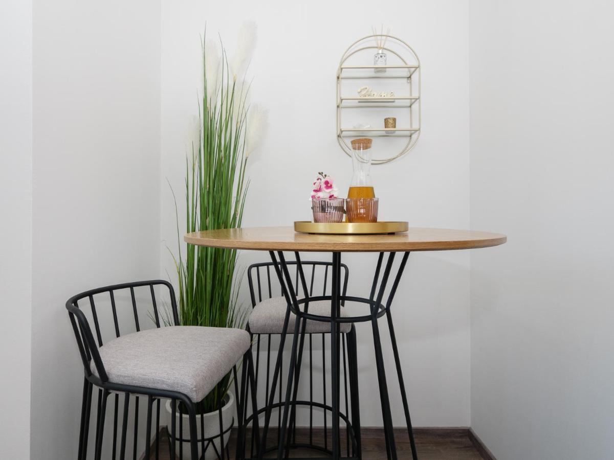 Arena Delight Studio Apartments プーラ エクステリア 写真